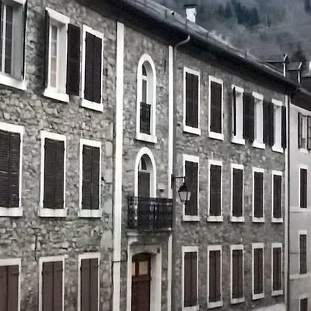 De La Cascade 公寓