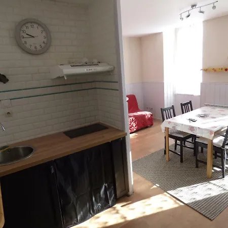 公寓 De La Cascade *